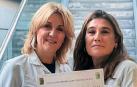 A la izquierda, la educadora sexual Amaia López de Armentia y, a la derecha, la facultativa especialista en Ginecología y Obstetricia Izaskun Pombo.