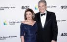 Nancy Pelosi junto a su marido, Paul Pelosi en una imagen de noviembre de 2019