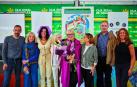 Desde la izquierda, Carlos Bassas, Isabel Blanco, Sandra Iraizoz, Isabel Hualde, Helena Taberna, Txaro Begué, Miguel Izu y Marisol Artica