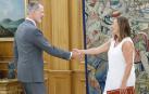 El Rey Felipe VI ha recibido este viernes a la nueva presidenta del Congreso, Francina Armengol, en el Palacio de la Zarzuela