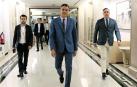 Pedro Sánchez, el miércoles, camino de su reunión con Feijóo en el Congreso