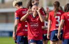 Iara Lacosta celebró así su gol, acordándose de Tommy Trigo y Alberto Pérez de Ciriza. Es el segundo que marcaba la misma semana