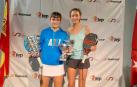 Martina Calvo, a la izquierda, en un torneo anterior