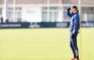Moi Gómez, durante el entrenamiento de ayer en Tajonar.	osasuna