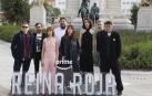 Foto de familia durante la presentación de la serie 'Reina roja'