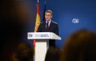 El líder del PP, Alberto Núñez Feijóo, durante la rueda de prensa ofrecida este jueves en la sede de la formación, en Madrid