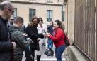 Aitziber Guembe, guía de TripNavarra, recoge las audio guías el pasado fin de semana