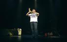 Abraham Cupeiro, durante un ensayo de su espectáculo 'Resonando en el pasado'