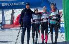 May Peus (presidente de la  RFEDI) junto a las integrantes del podio femenino en Baqueira: Marta Cester (Val de Aran), Irati Cuadrado (Irrintzi Ski) y Laura Orgué (Andorra)