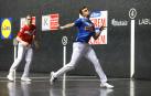 Jon Ander Peña golpea la pelota en un partido anterior /