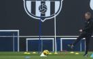 El entrenador del Barcelona, Hansi Flick, este viernes