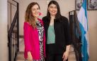 Margarita Leoz y Frances Simán, en la Academia Hondureña de la Lengua el 31 de julio