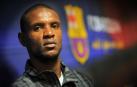 El francés Eric Abidal ha renovado su contrato con el Barcelona. 	AFP