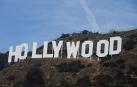 El letrero de Hollywood reluce gracias al trabajo latino