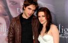 Kristen Stewart y Robert Pattinson, protagonistas de Crepúsculo.