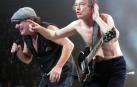 El primer tema del nuevo disco de AC/DC, en internet
