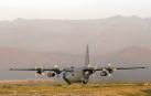 ​Doce muertos al estrellarse un avión militar de EE UU en Afganistán