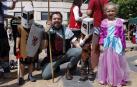 Huarte ha querido recordar y convertir en fiesta su fundación como villa allá por el año 1090 con una gran fiesta medieval en la que se ha involucrado todo el pueblo. Una serie de charlas históricas y la presentación de un libro de fotografía sobre Huarte habían servido de prólogo en las semanas anteriores. Pero fue el sábado 28 de mayo cuando los huartearras sacaron sus trajes del medievo a la calle y llenaron de actividades y buen ambiente la jornada.