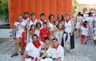 La animación en la calle está asegurada las 24 horas del día en el transcurso de los Sanfermines. Al buen ambiente creado de forma espontánea, se suman las actividades incluidas en el programa oficial, como la propuesta de 'Teatro en la calle' que tuvo lugar cada tarde en la avenida Carlos III con distintos espectáculos.