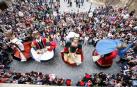 Instante de una actuación de los 4 gigantes tradicionales de Tudela a los que el sábado se sumarán 2 más.