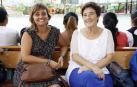 El patio del Colegio Público Ermitaberri acogió el sábado 3 de septiembre un 'Encuentro Sin Fronteras' en el que se celebró un sorteo para recaudar dinero para Solidarios con Arua y también se recogió material para ayudar a los refugiados de Calais. Durante la jornada se disputaron partidos de fútbol, exhibiciones de danza y tiro con arco, y también se pudo disfrutar de hinchables para los más pequeños y puestos de artesanía y gastronomía.