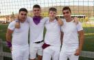 El equipo de fútbol femenino de Berriozar se estrenó en Segunda División en plenas fiestas de su localidad. Días antes, sus integrantes protagonizaron el inicio festivo al ser las encargadas de lanzar el tradicional chupinazo. Ya en el campo, las chicas del Club de Fútbol Berriozar ofrecieron a su afición la copa que les acredita como campeonas de la Liga Regional del pasado curso. Posteriormente, comenzó el encuentro contra el Mulier CFN en el que ha sido el primer derbi navarro de la temporada. La victoria se decantó del lado visitante, en un partido disputado que atrajo a un buen número de aficionados al campo.
