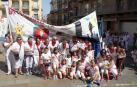 Cohete de fiestas y fiesta del club de jubilados