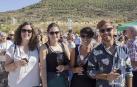 Por segundo año consecutivo, Cirauqui dedicó un día a ensalzar las bondades de sus vinos. Tras el pregón, se fueron sucediendo actividades como talleres de elaboración de mosto, visita a bodegas, catas guiadas o muestras sobre los diferentes tipos de uvas que se cultivan en la localidad.