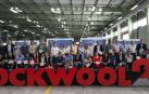 Rockwool festejó el 25 aniversario de la marca en España y Portugal con una jornada lúdico familiar en su planta de Caparroso. Se trata de la filial española del grupo danés Rockwool, proveedor líder mundial en productos de aislamiento de lana de roca, para los sectores de la edificación y la industria.