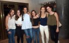 La ópera familiar 'Eloise' llenó las butacas del Teatro Gaztambide de Tudela el viernes 30 de septiembre. Se trata de un proyecto educativo coordinado por la Ópera de Cámara de Navarra en el que han participado diez colegios y entidades educativas navarras, un proceso creativo y artístico que han llevado a cabo más de 300 escolares navarros. Además, los jóvenes han trabajado conjuntamente con la Fundación Atena e Isterria, un ejemplo de integración.