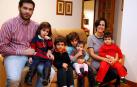 Tres niños que pueden traer una ayuda