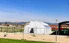 Olite instala la carpa municipal en la pista junto al polideportivo