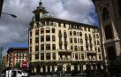 Las grandes marcas pugnan por los locales del centro a golpe de talonario
