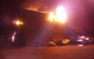 Un incendio arrasa la empresa Resitex en el polígono Comarca II