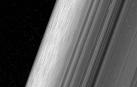 Una nave de la NASA capta con detalle los anillos de Saturno
