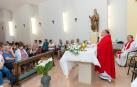 Mayores y pequeños se acercaron este lunes 22 de mayo a cumplir con la tradicional procesión.