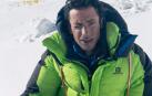 Kilian Jornet repite el ascenso al Everest con un récord de 17 horas