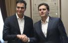 Sánchez y Rivera comienzan una reunión enfocada a la regeneración democrática