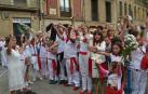 Imágenes de la ofrenda de los niños a San Fermín
