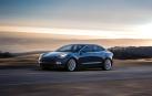 Tesla presenta el Model 3, su coche por debajo de 40.000 euros