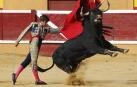 La Plaza de Toros de Tudela acogió la segunda jornada de la Feria del Toro con motivo de las fiestas patronales. Torearon el navarro Javier Marín, Francisco Rivera Ordóñez y el francés Juan Bautista. Los diestros salieron por la puerta grande.