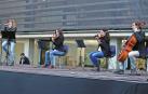 Los cuatro miembros de Suakai, un grupo local de cuerda con voz, ofrecieron uno de los seis conciertos programados para este verano dentro de Escena Civican .