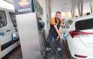 El precio de los carburantes sube en la Ribera tras 4 veranos de bajadas