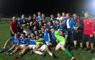 Los jugadores del Ardoi celebrando el triunfo que les proclama como campeones navarros de la Copa RFEF.