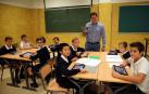 El profesor  de Lengua y Literatura Álvaro González Martínez de Lecea, en un aula del colegio Irabia-Izaga con alumnos  1º de ESO (12 años). El programa ComunicARTE, que él ideó, se utiliza en muchos colegios públicos y concertados de Navarra y otras comunidades autónomas.
