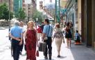 Aumentan los comercios que abren en Pamplona con las licencias expr&eacute;s