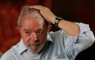 Lula entrega su pasaporte después de que se le prohibiese salir de Brasil
