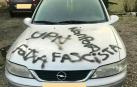 Aparecen pintadas de "fascista" en el coche de un concejal de Atez