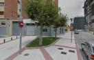 Daños en varios locales tras reventar una tubería en la calle Bardenas Reales