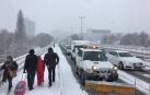Atascos en Pamplona por la nieve
